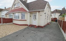 Maesdu Cottage